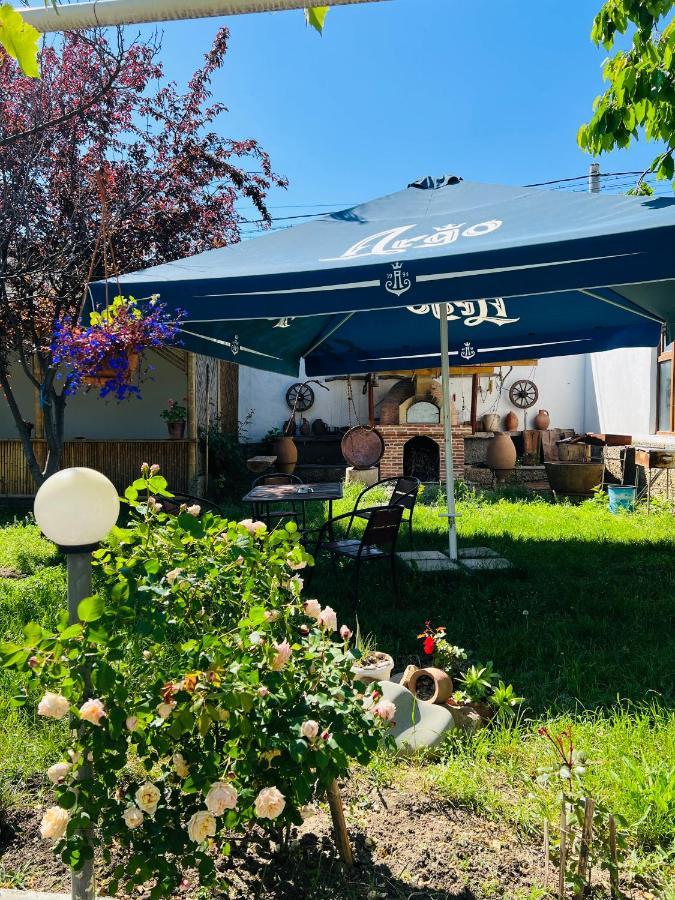 Big House Hotel Tbiliszi Kültér fotó